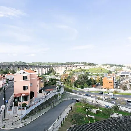 Apartmán Exquisite 2bdr Flat With Balcony In Lisbon's Heart Lisboa